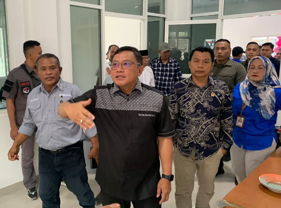 Pj Bupati Donggala Resmikan Kantor Desa Loli Oge Kecamatan Banawa