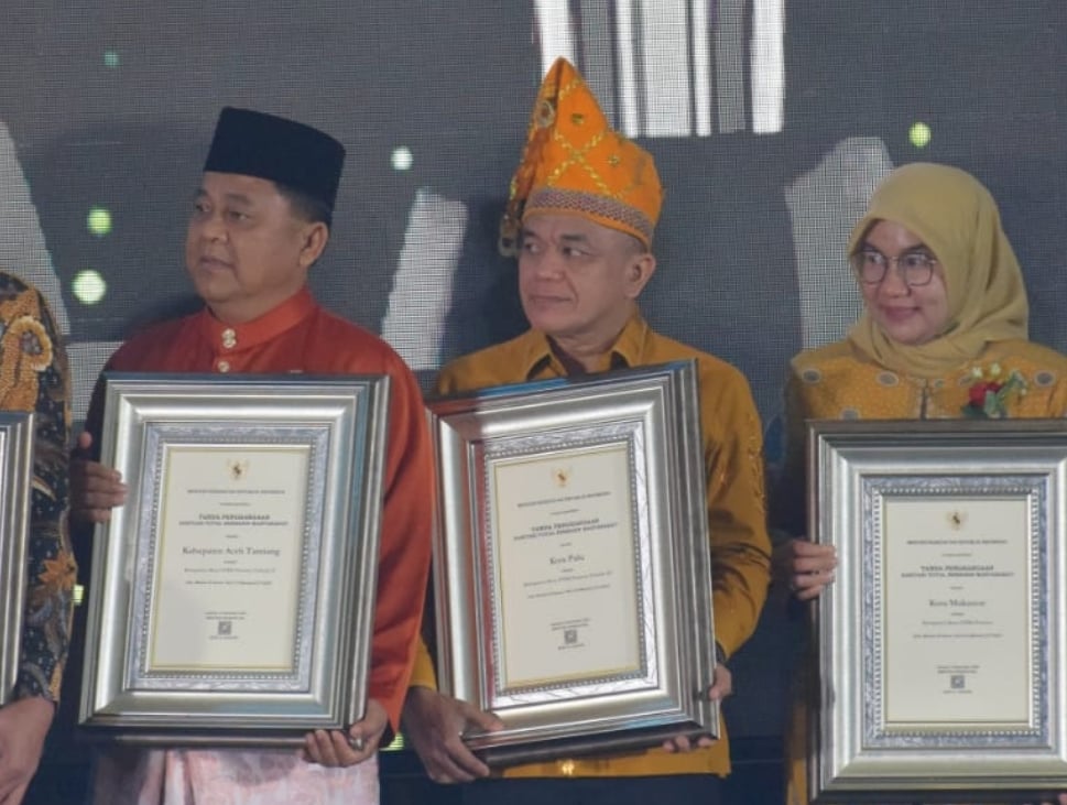 Kota Palu Raih Penghargaan STBM Award 2024 Kategori Pratama Terbaik III