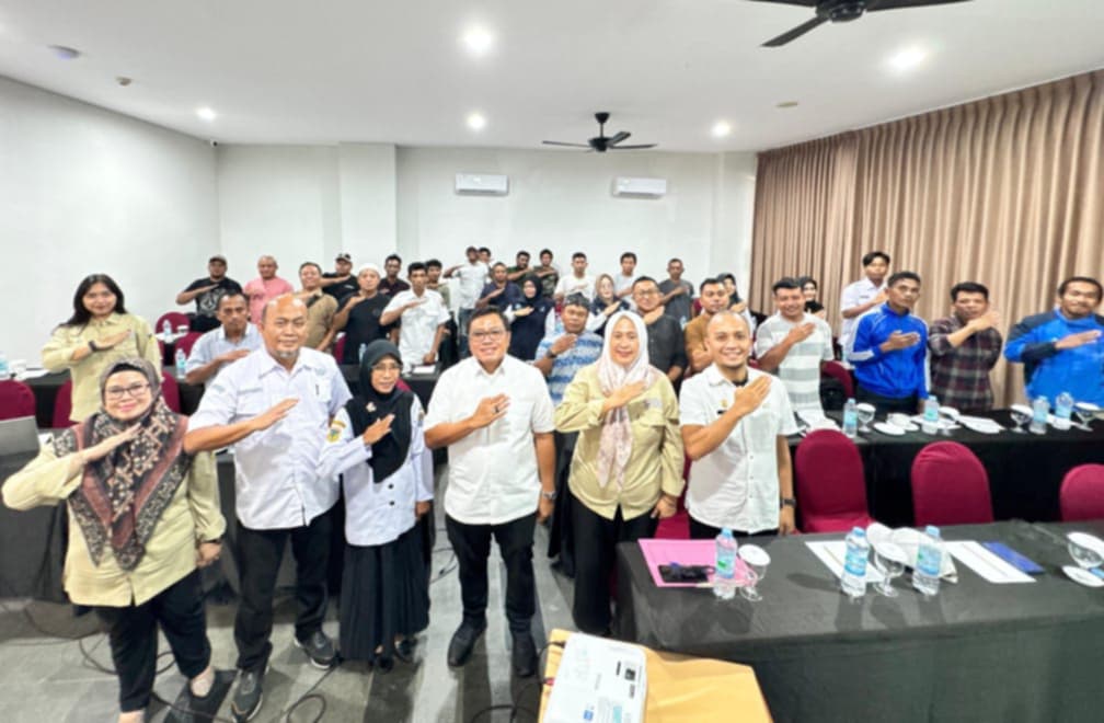 Wujudkan Program “Berani Tangkap Banyak”, DPMPTSP Sulteng terbitkan NIB Nelayan di Luwuk