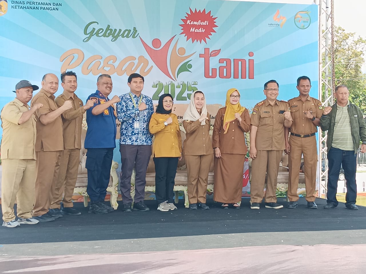 Buka Pasar Tani, Wawali : Kegiatan ini jangan cuma setahun sekali