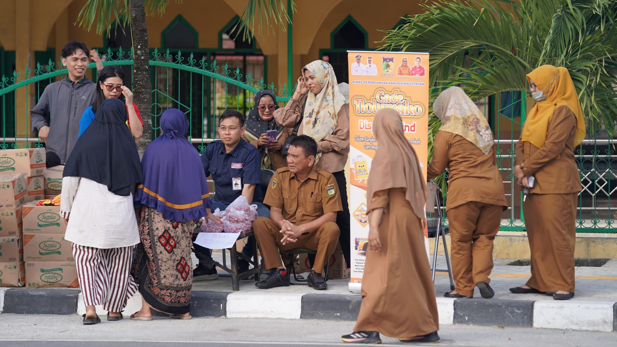 Jelang Tahun Baru 2026 Perindag Palu Gelar Pasar Murah “Gade Nolumako”