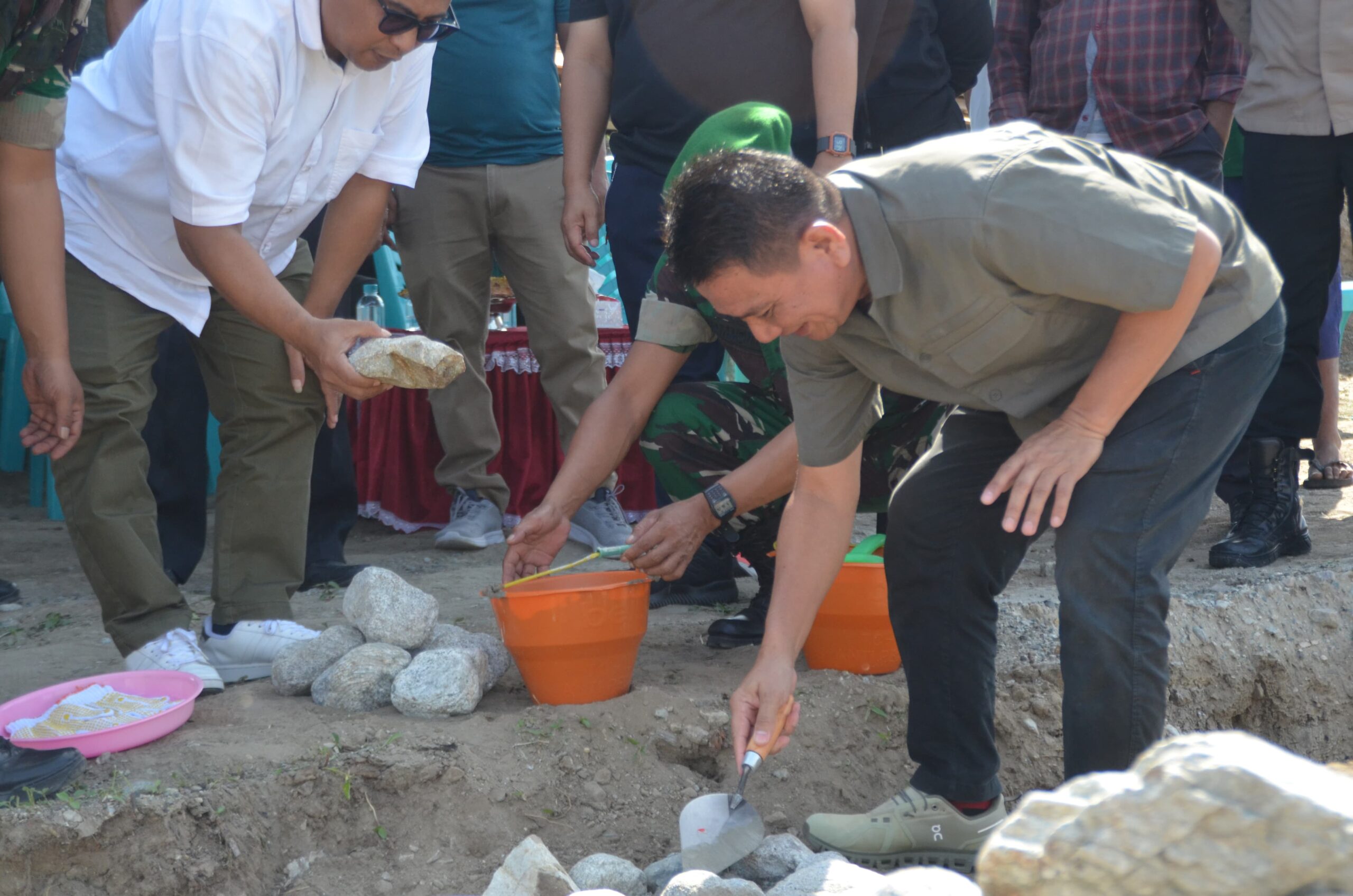Kadis UMKM Palu Letakan Batu Pertama Pembangunan Gedung Koperasi Merah Putih Tondo