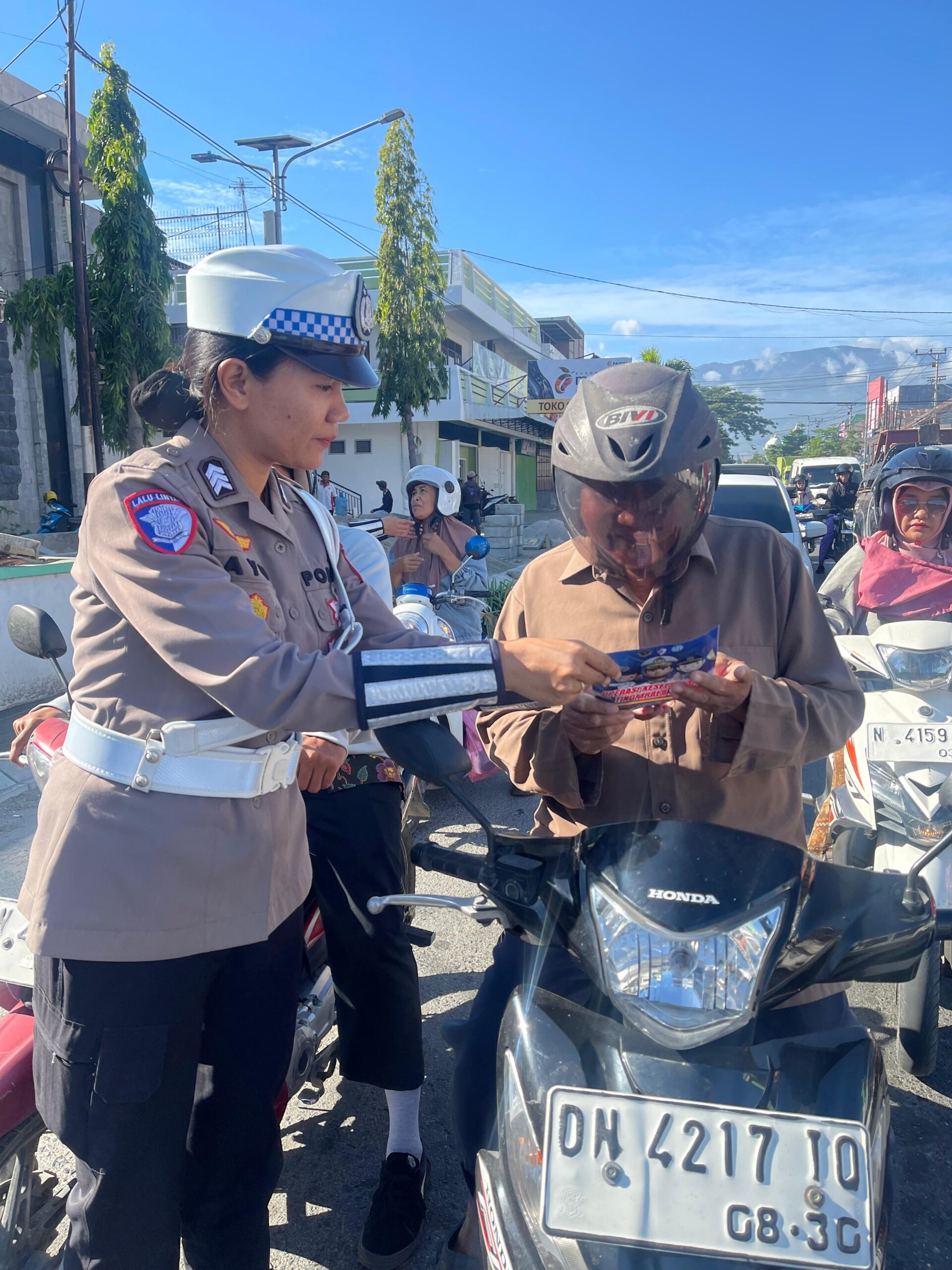 Satgas Preemtif Berikan Imbauan tentang Keselamatan Masyarakat dalam Berkendara