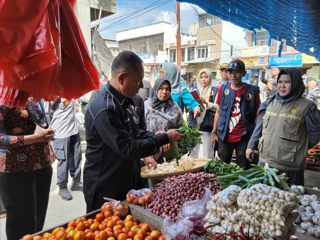 Satgas Pangan Kota Palu Gelar Sidak Pastikan Stok Bahan Pangan Aman Jelang Idul Adha